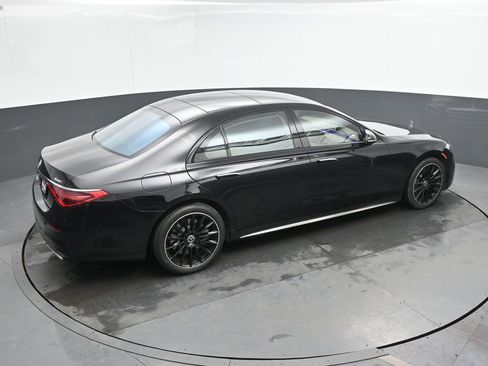 Used 2023 Mercedes-Benz S 580 4MATIC Sedan image 29