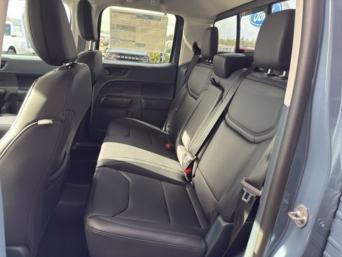New 2026 Ford Maverick Lariat image 24