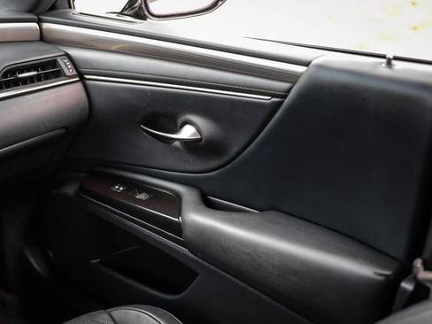 Used 2019 Lexus ES 350 F Sport w/ Accessory Package 2 FWD image 41