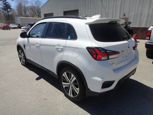 Used 2021 Mitsubishi Outlander Sport GT AWD/4WD image 4