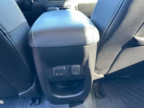 Used 2017 Chevrolet Colorado Z71 AWD/4WD image 24