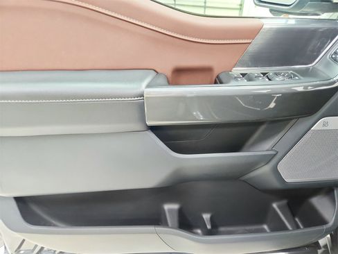 Used 2023 Ford F150 Lariat w/ Equipment Group 502A High image 41