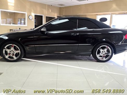 Used 2007 Mercedes-Benz CLK 550 Cabriolet image 4