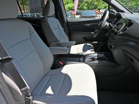 Used 2023 Honda Passport EX-L image 19