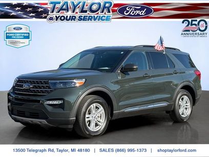 Certified 2024 Ford Explorer XLT w/ Equipment Group 202A