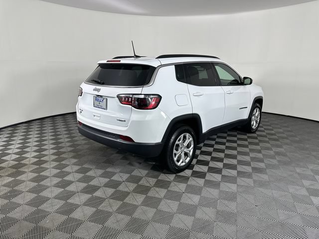 Certified 2024 Jeep Compass Latitude AWD/4WD image 26