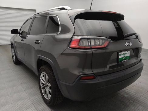 Used 2019 Jeep Cherokee Latitude Plus FWD image 5