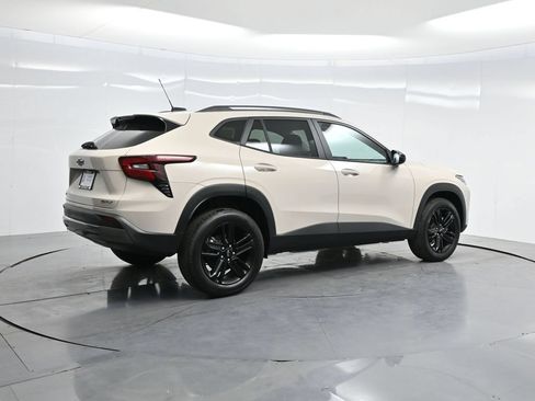 New 2026 Chevrolet Trax ACTIV w/ Driver Confidence Package FWD image 48