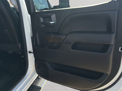 Used 2017 GMC Sierra 3500 Denali w/ Duramax Plus Package image 51