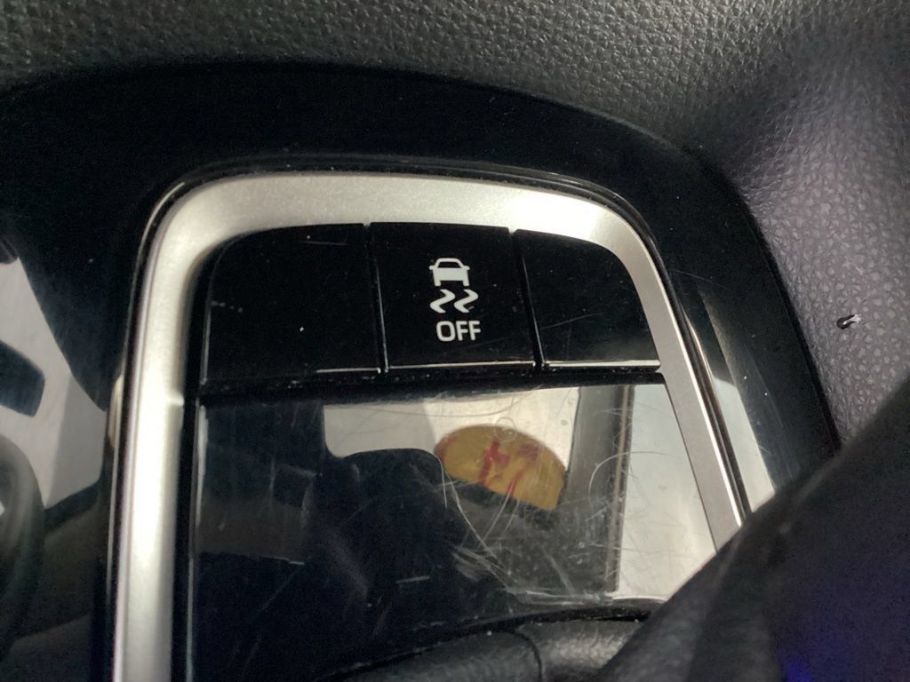 Used 2024 Toyota Corolla LE FWD image 24