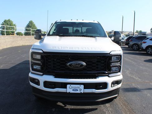 New 2025 Ford F350 Lariat w/ Lariat Ultimate Package image 3