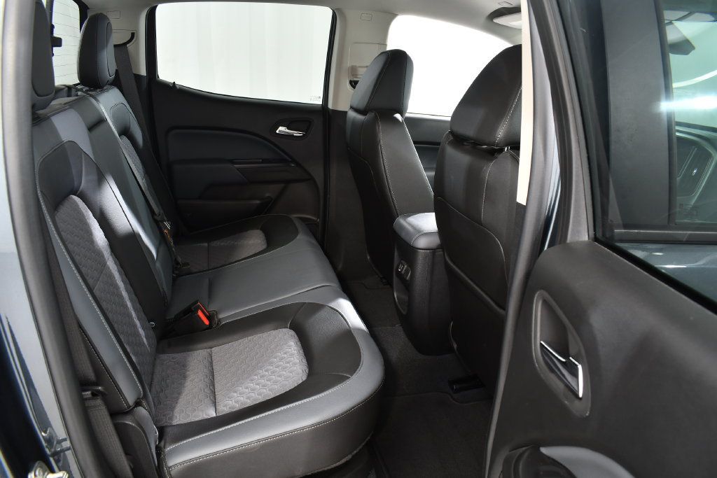 Used 2019 Chevrolet Colorado Z71 AWD/4WD image 19