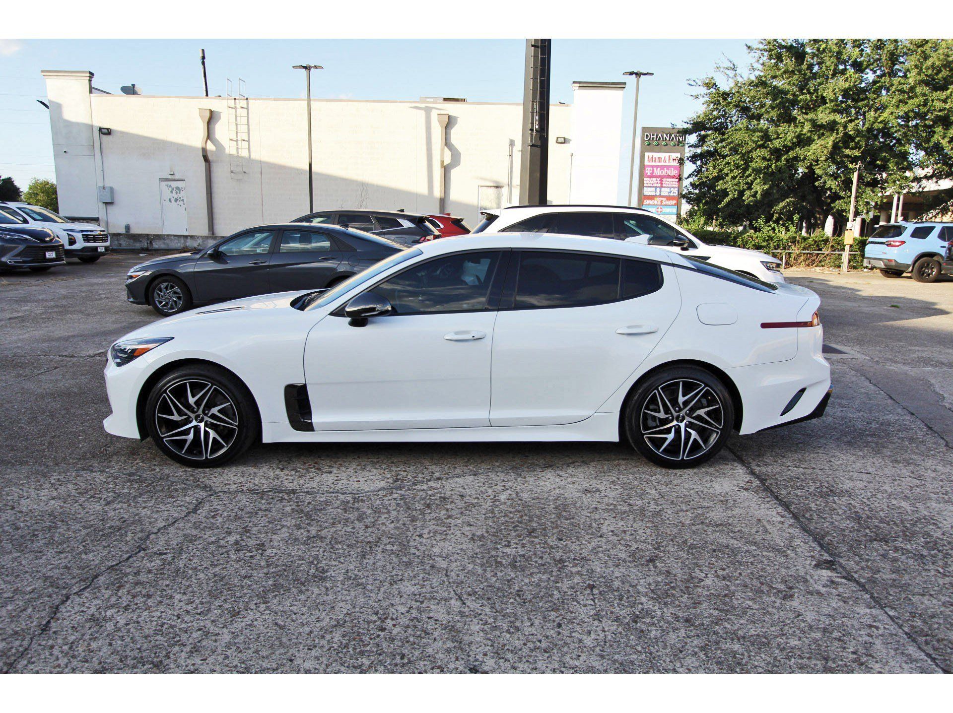 Certified 2023 Kia Stinger GT-Line AWD/4WD image 4