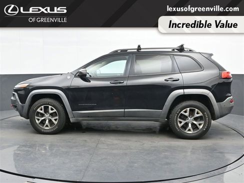Used 2015 Jeep Cherokee Trailhawk w/ Comfort/Convenience Group image 5