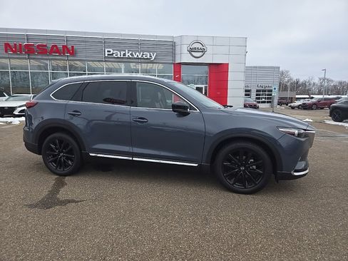 Used 2023 MAZDA CX-9 Carbon Edition image 8