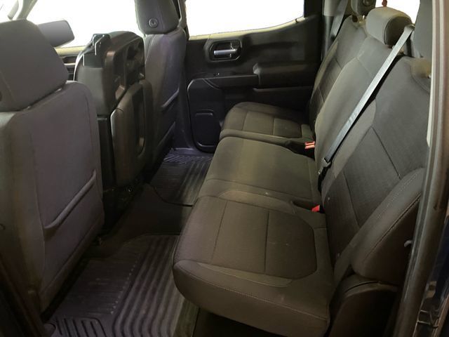 Used 2021 Chevrolet Silverado 1500 LT AWD/4WD image 16