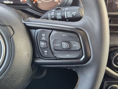 Certified 2024 Jeep Wrangler Sport S image 30