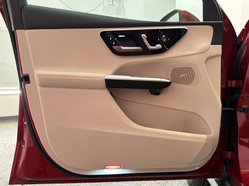 Certified 2026 Mercedes-Benz GLC 300 4MATIC image 18
