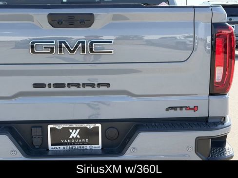 Used 2024 GMC Sierra 1500 AT4 w/ Technology Package AWD/4WD image 8