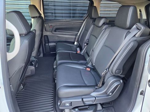 New 2026 Honda Odyssey EX-L image 10