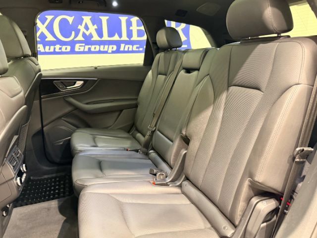 Used 2019 Audi Q7 3.0T Prestige AWD/4WD image 21