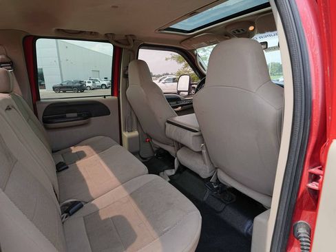 Used 2005 Ford F350 XLT AWD/4WD image 18
