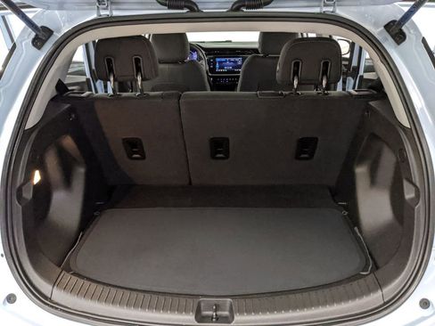 Used 2022 Chevrolet Bolt LT FWD image 18