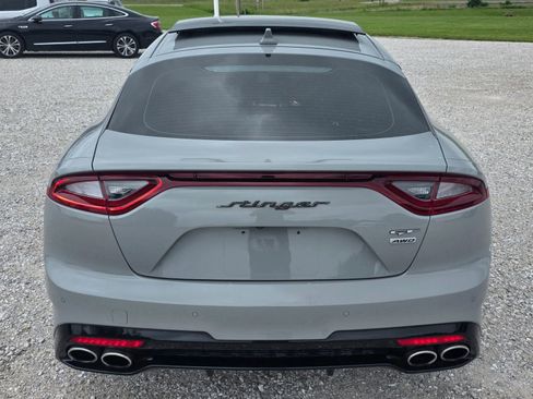 Used 2019 Kia Stinger GT2 AWD/4WD image 4
