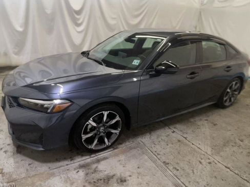 Used 2025 Honda Civic Sport Touring image 4