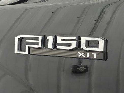 Used 2016 Ford F150 XLT w/ Equipment Group 302A Luxury AWD/4WD image 47