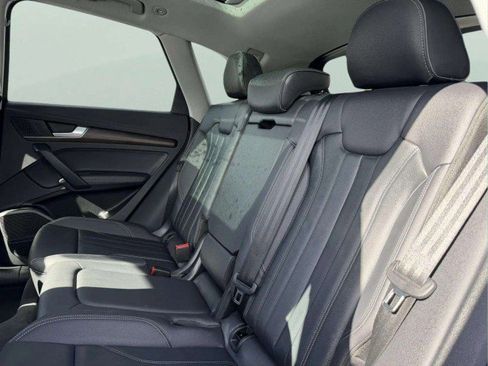 Certified 2025 Audi Q5 2.0T Premium Plus w/ Premium Plus Package AWD/4WD image 21