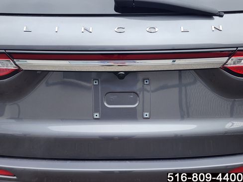 Used 2021 Lincoln Corsair AWD w/ Equipment Group 101A image 28