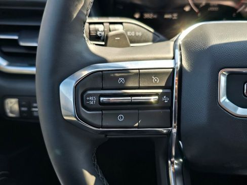 New 2026 GMC Terrain Elevation w/ Elevation Premium Package AWD/4WD image 18