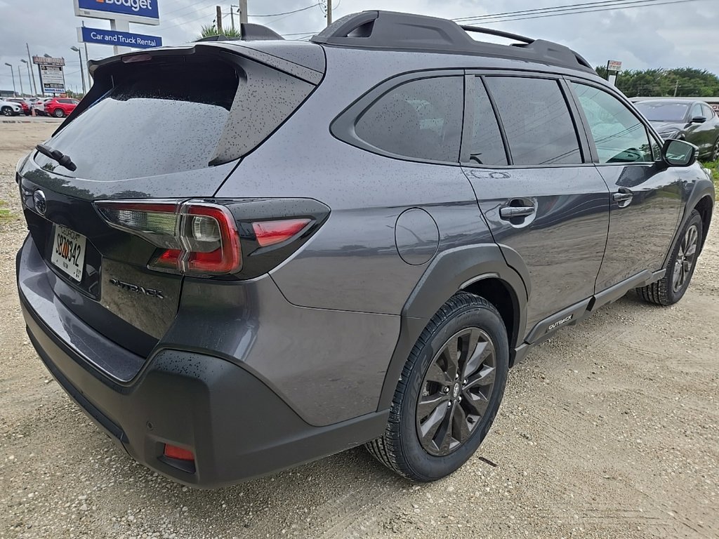 Used 2025 Subaru Outback Onyx Edition AWD/4WD image 8