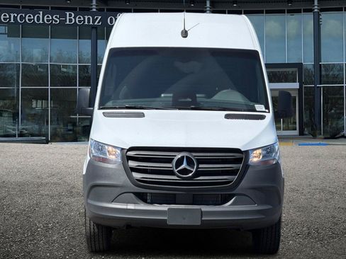 New 2026 Mercedes-Benz Sprinter 2500 image 9