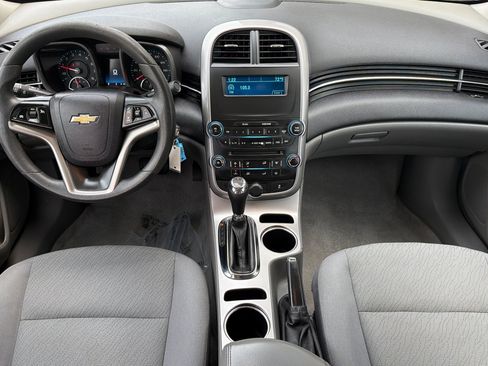 Used 2016 Chevrolet Malibu LS FWD image 15