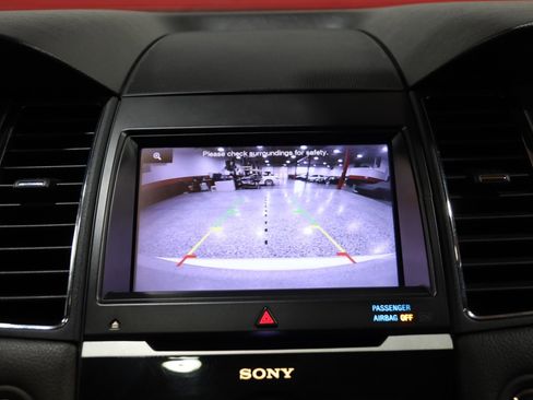 Used 2013 Ford Taurus SHO image 55