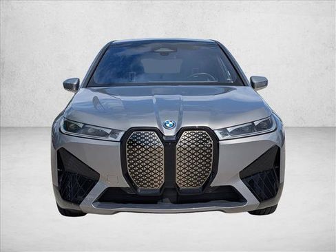Used 2023 BMW iX M60 AWD/4WD image 2