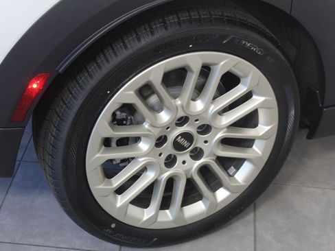 Used 2025 MINI Cooper S image 10