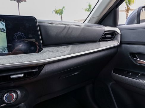 Used 2025 Nissan Kicks SV FWD image 28