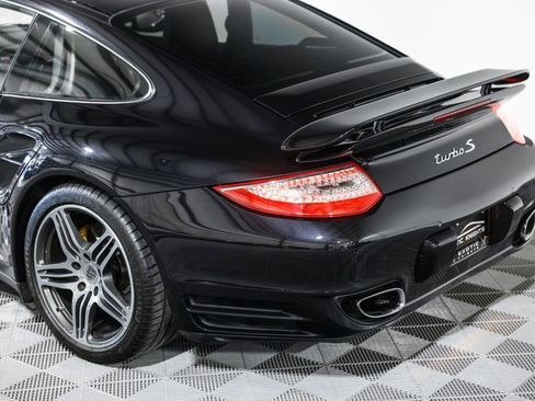 Used 2011 Porsche 911 Turbo S image 15