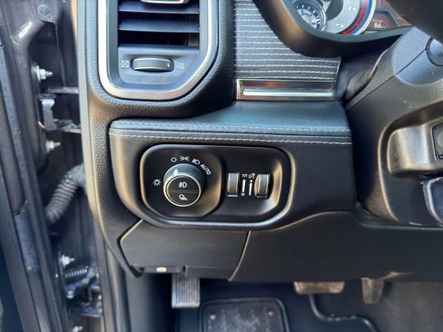 Used 2019 RAM 3500 Limited image 37