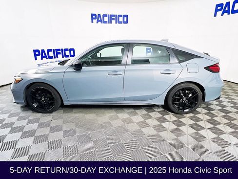Used 2025 Honda Civic Sport image 4