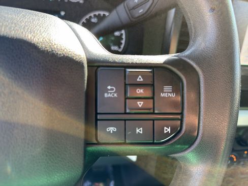 Used 2025 Ford F250 XLT image 18