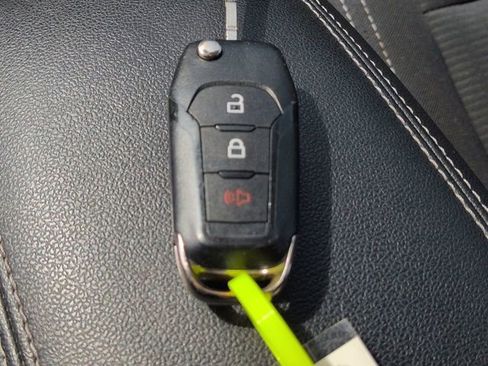 Certified 2023 Ford Escape Base image 34