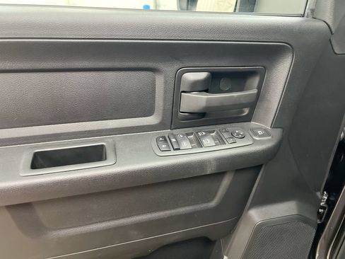 Used 2024 RAM 2500 Tradesman w/ Chrome Appearance Group AWD/4WD image 20