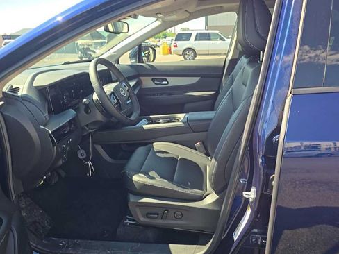 Used 2025 Nissan Murano SL AWD/4WD image 7