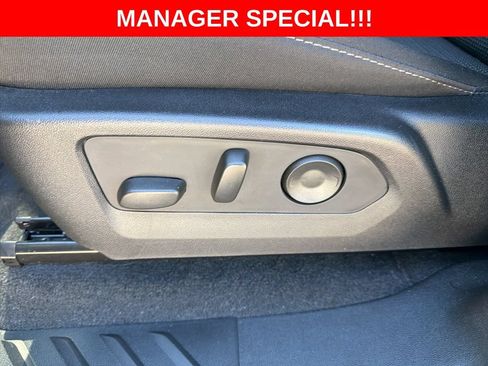 Used 2026 Chevrolet Colorado LT w/ Advanced Trailering Package AWD/4WD image 21
