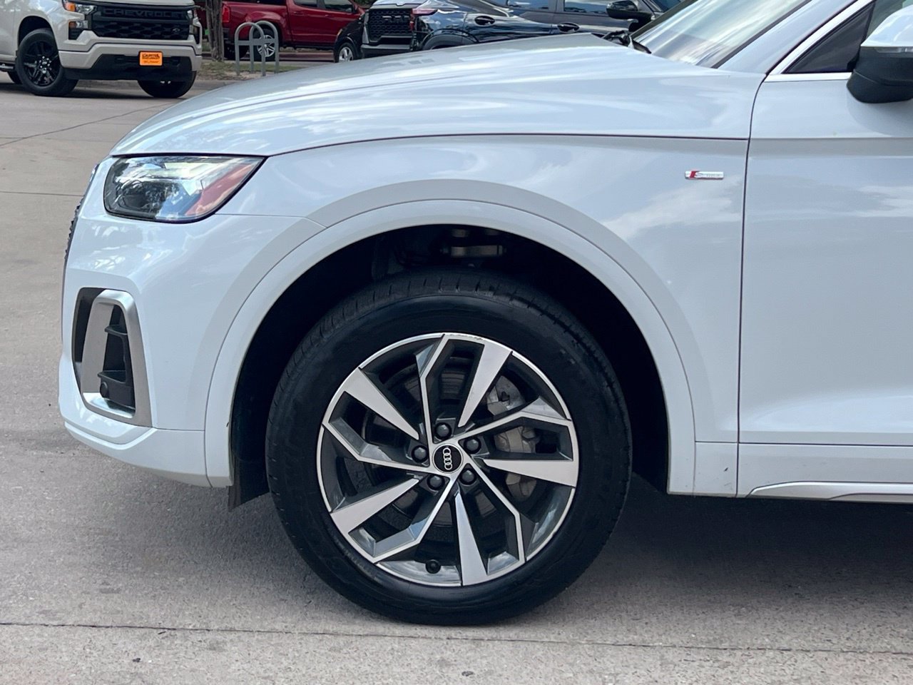 Used 2024 Audi Q5 2.0T Premium Plus AWD/4WD image 25
