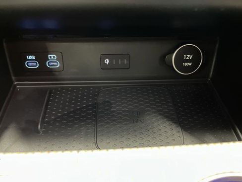 Used 2025 Genesis GV80 3.5T Prestige image 26